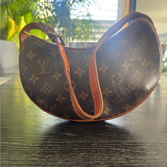 LOUIS VUITTON BROWN MONOGRAM CROISSANT PM BAG - Picture 2 of 15